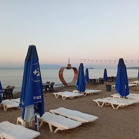 Prázdninový dům Ida Life Detached With Pool